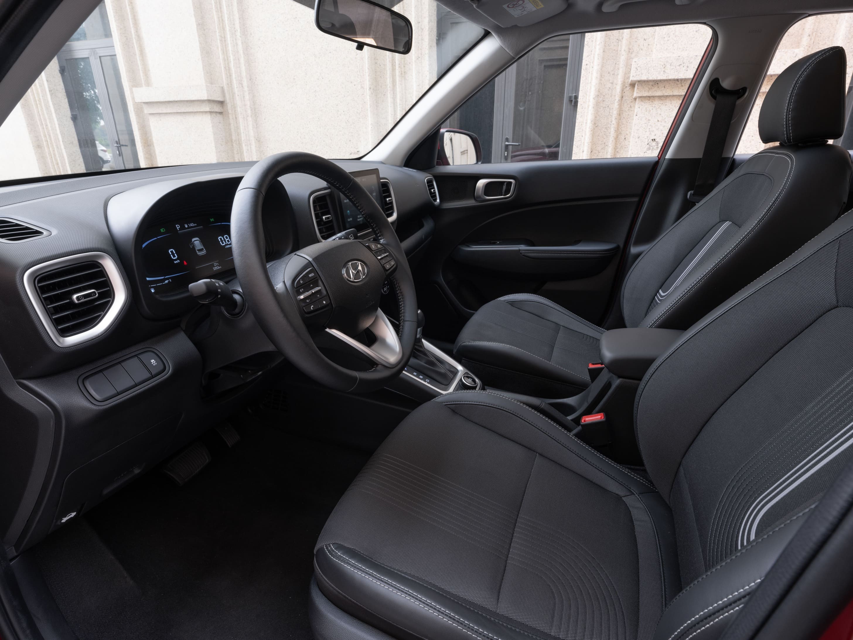 Hyundai Venue 2025 27